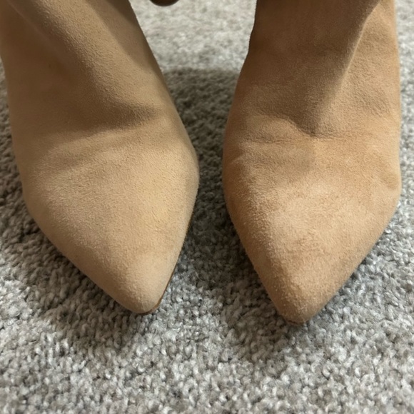 SCHUTZ Ashlee Pointed Toe Scrunched Heeled Boots in Honey Beige - Picture 5 of 9